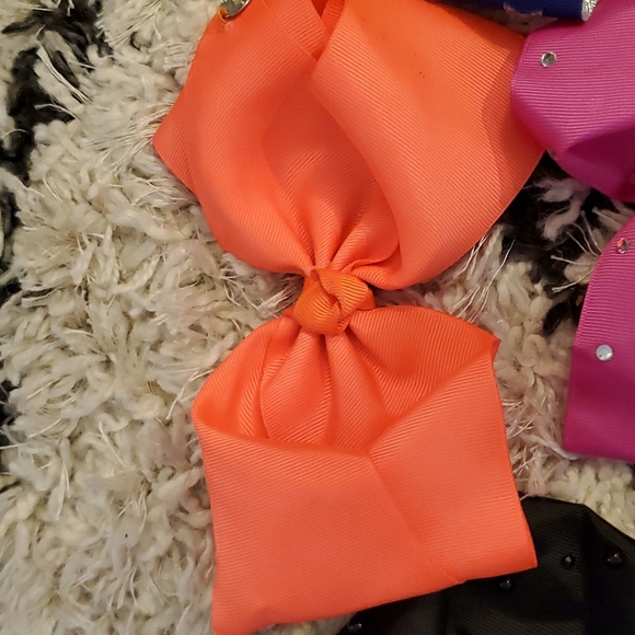 JoJo Siwa bows - Picture 14 of 16